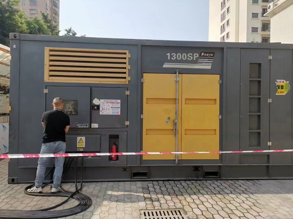 江阴100kw柴油发电机组的机油应该如何选择？